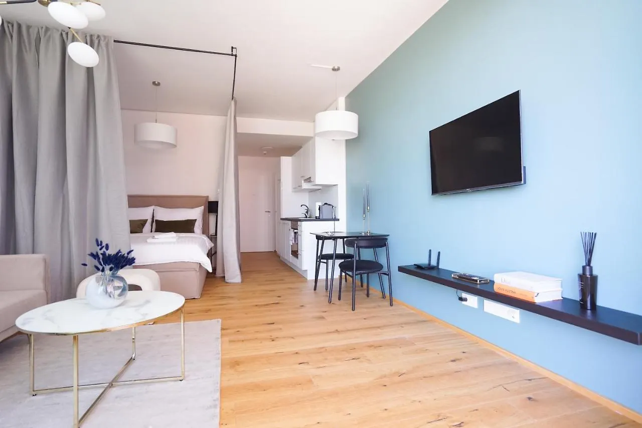 Boutique Studio With Terrace And Pool Wien 0*,  Österreich