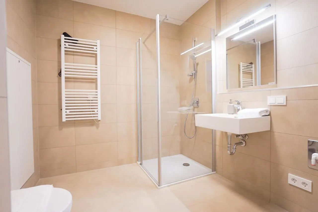 Boutique Studio With Terrace And Pool Vienna Apartment