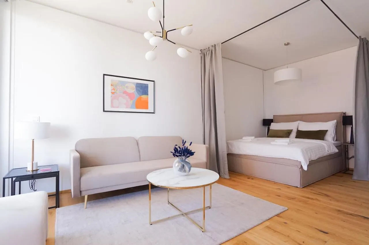 Boutique Studio With Terrace And Pool Vienna 0*,  Austria